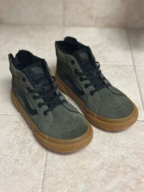 Vans MTE High-Top Sneakers - 9.5c - Olive with Gum Sole